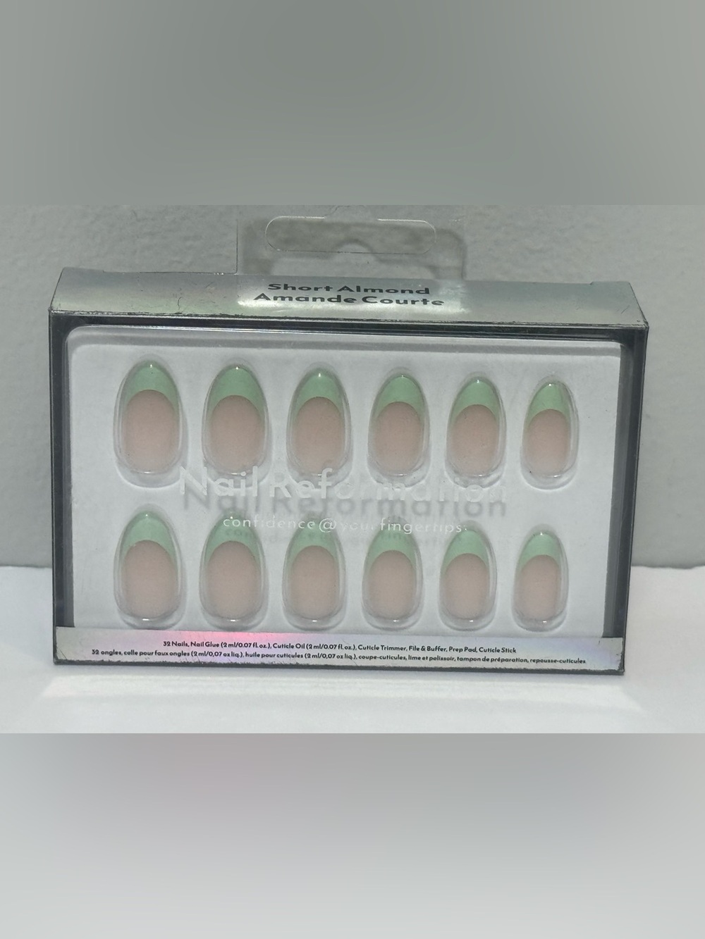 Short Almond Press-On Nails in Mint Tip and Nude Base - Nail Reformation
